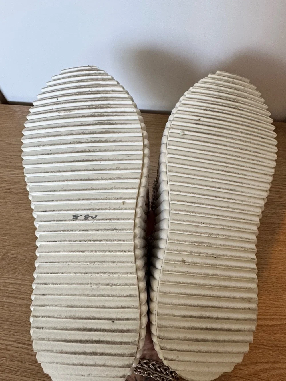 Steve Madden Taupe and Cream Woven Platform Sandal Size 8